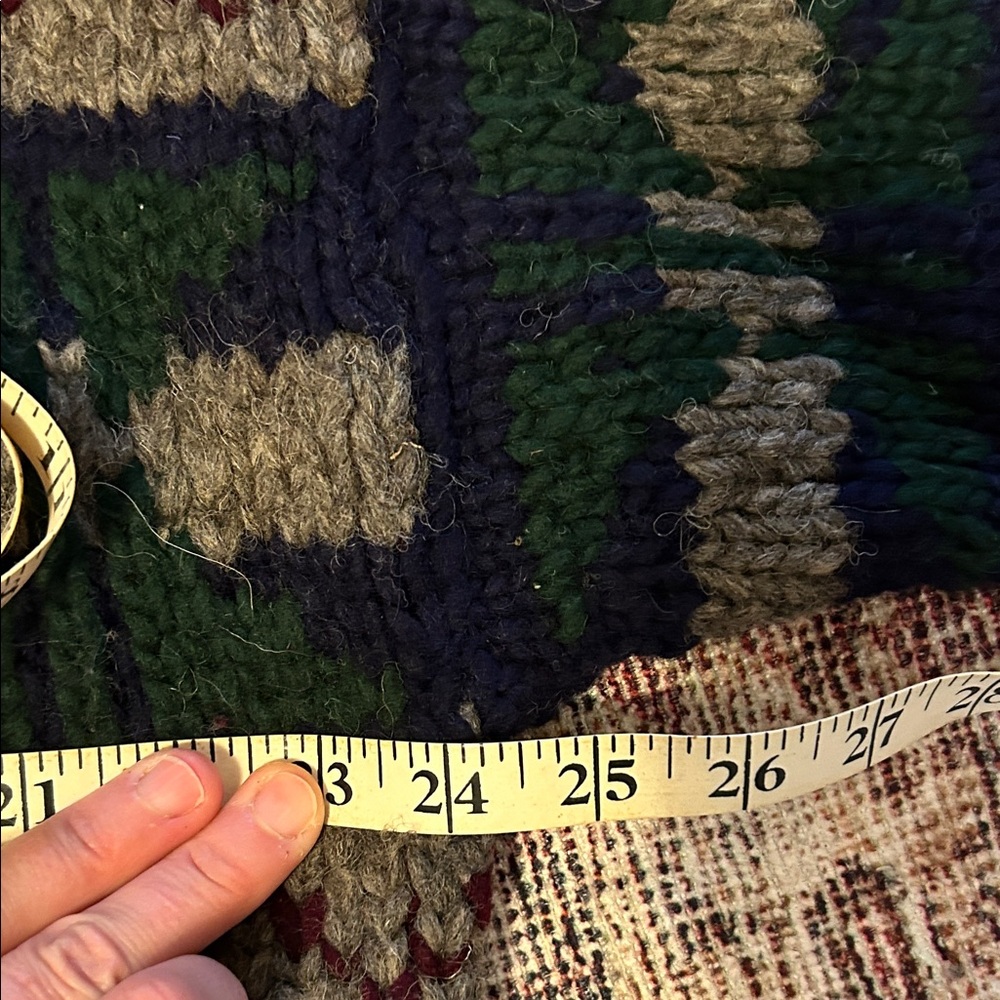Men's Multicolor Patterned Sweater - Picture 2 of 7